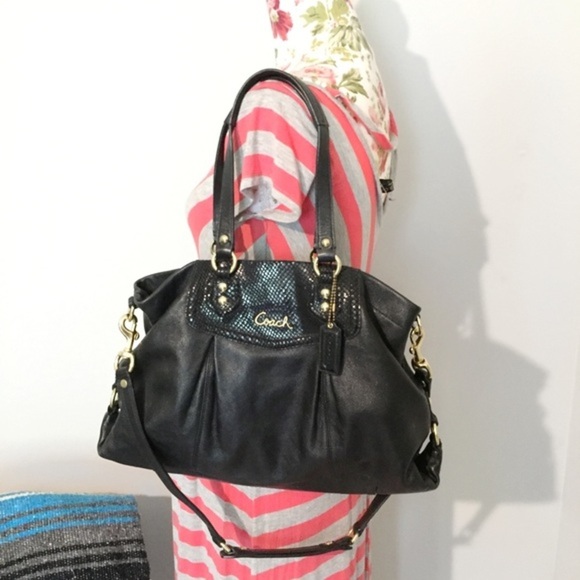 COACH Ashley Large Matte Leather Black Satchel Shoulder Bag Purse EUC - Picture 2 of 8